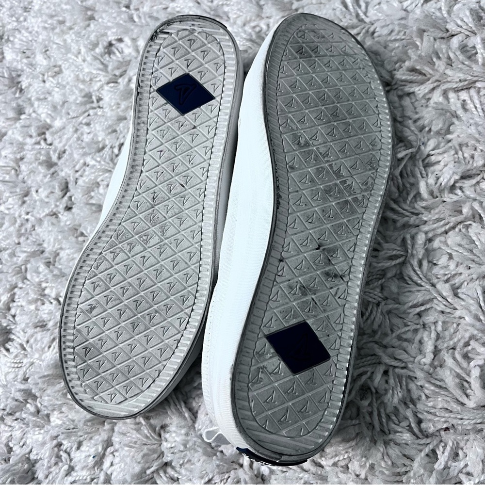 White Sperry Top Sider Boat Shoes - Picture 4 of 9